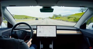 High-Stakes Trial Over Fatal Tesla Autopilot Incident Begins In California
